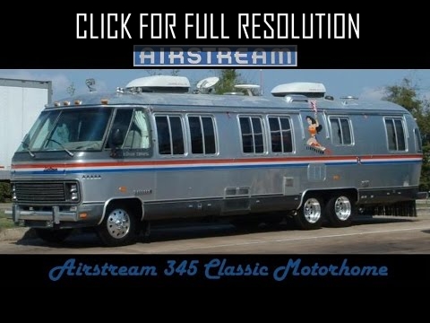 Airstream 345 Classic