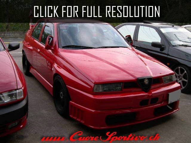 Alfa Romeo 155