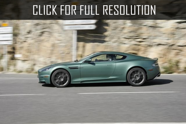 Aston Martin Dbs Racing Green