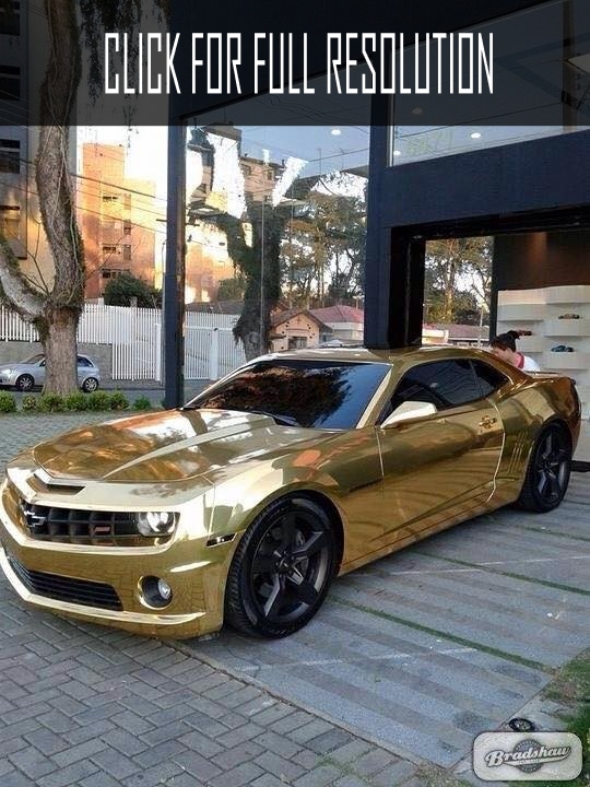 Chevrolet Camaro Gold