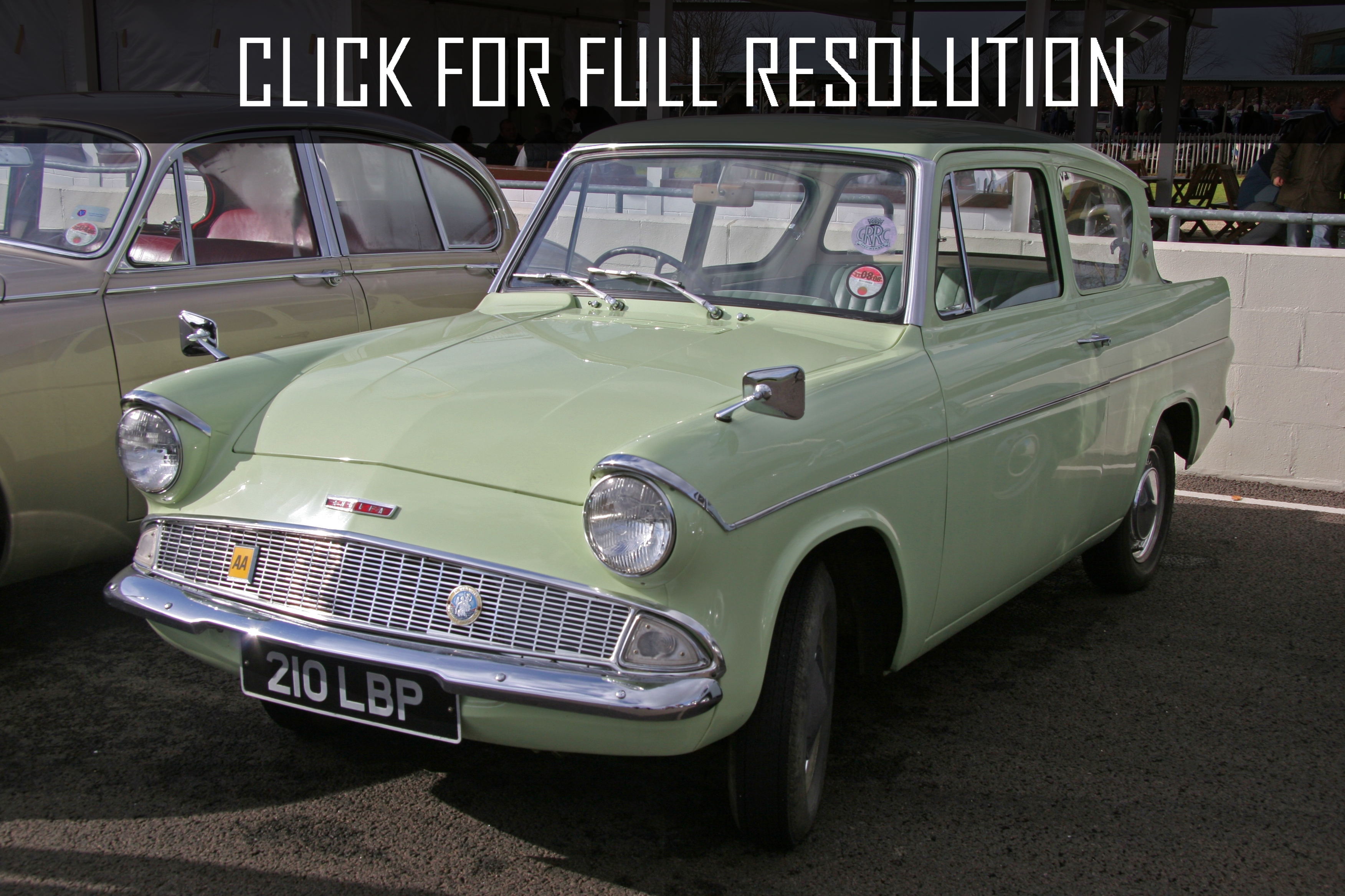 Ford Anglia Deluxe