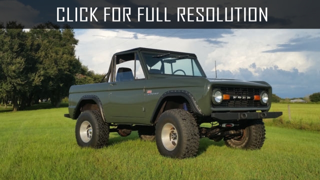 Ford Bronco Green