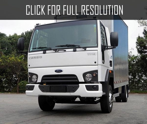 Ford Cargo 2014