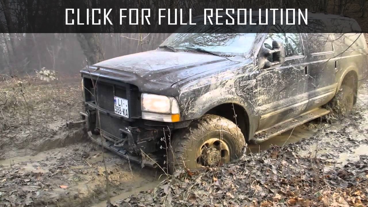 Ford Excursion Off Road