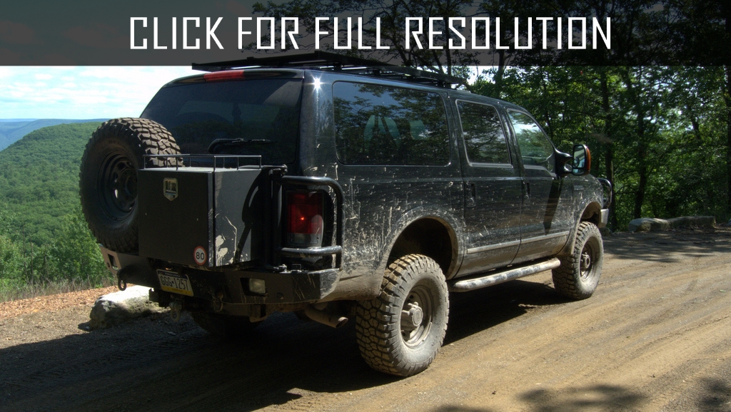 Ford Excursion Off Road