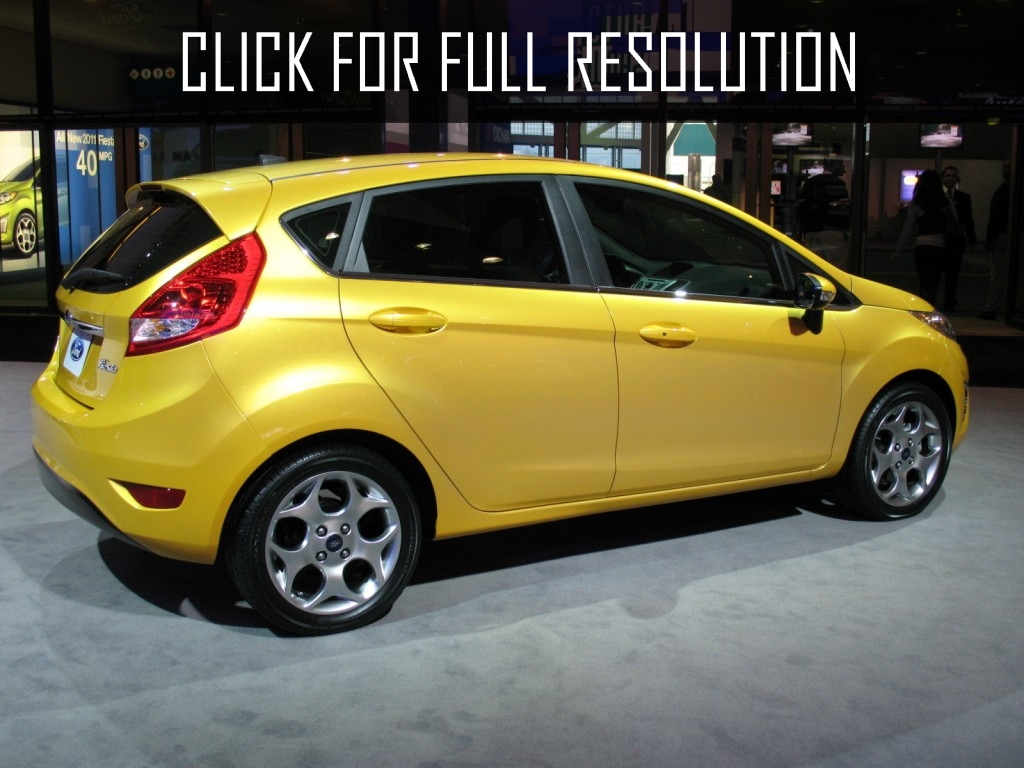 Ford Fiesta Yellow