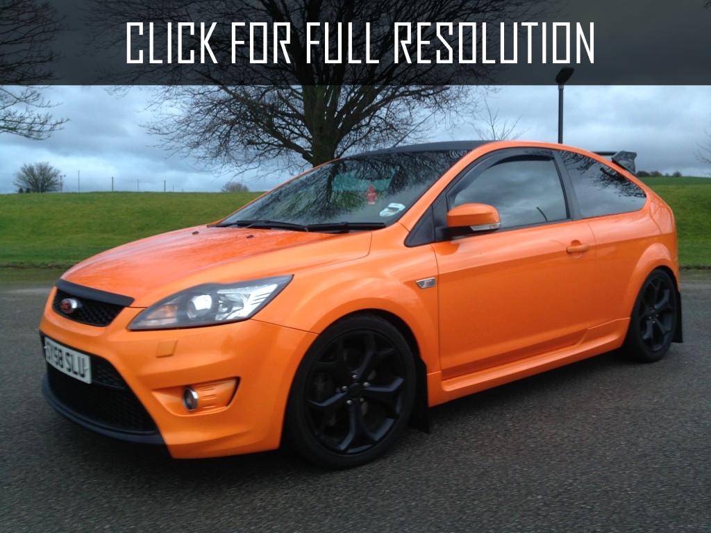 Ford Focus Rs Orange