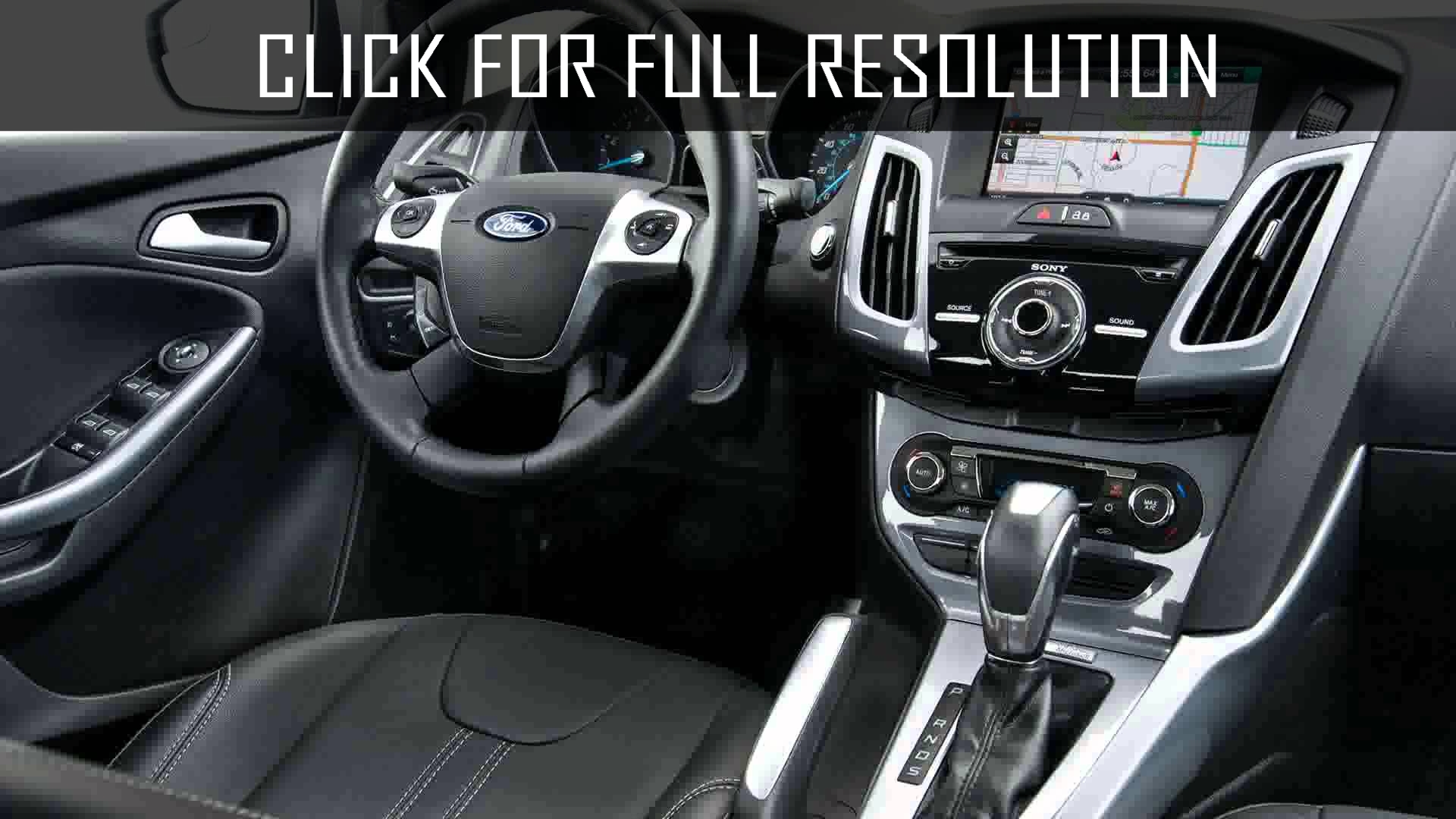 Ford Focus Titanium Hatchback