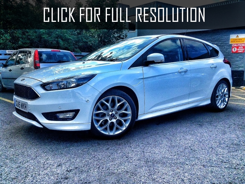 Ford Focus Zetec S 2015