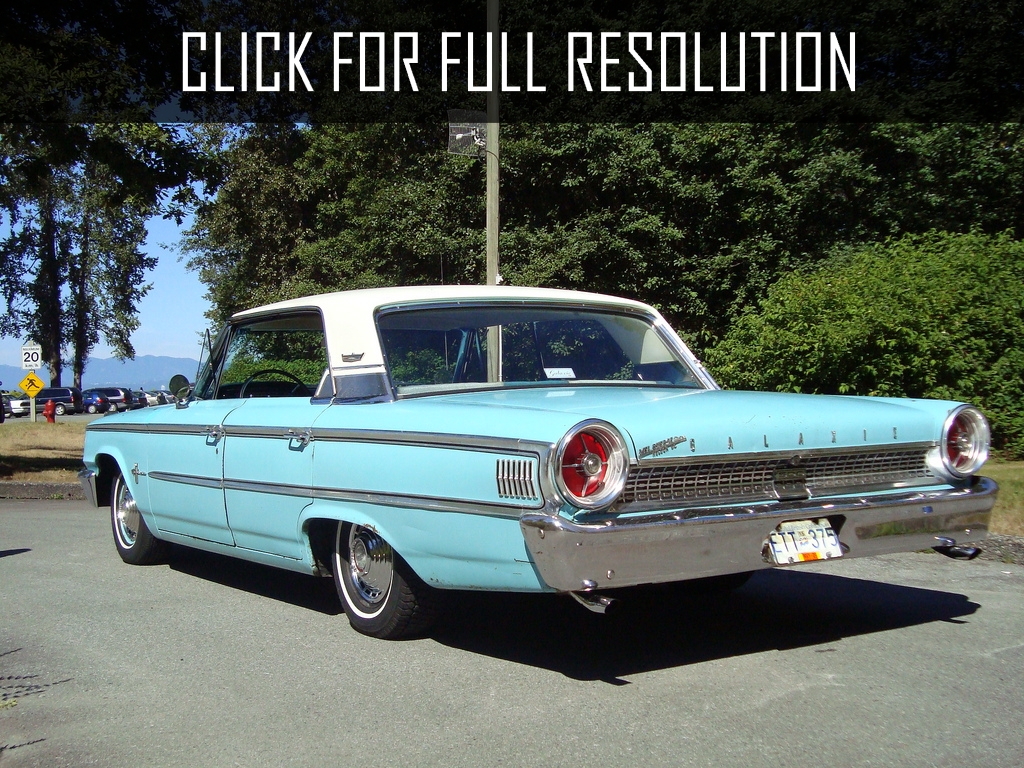 Ford Galaxie 500 4 Door