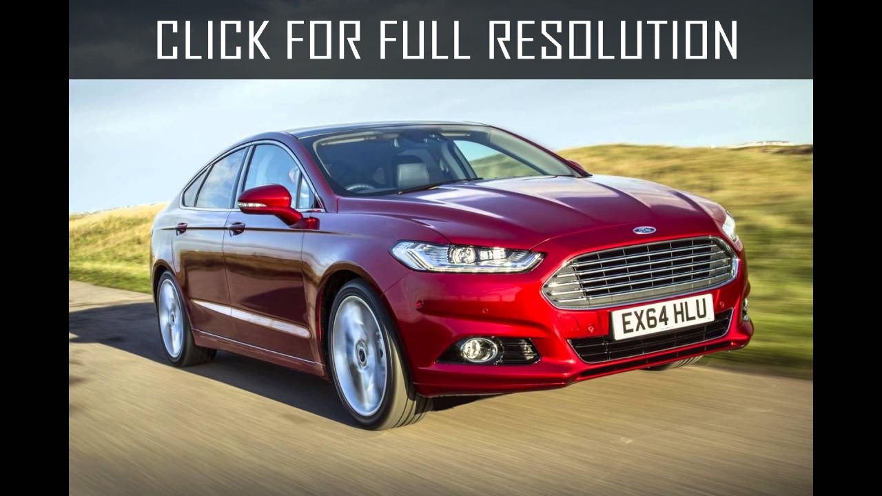 Ford Mondeo Red