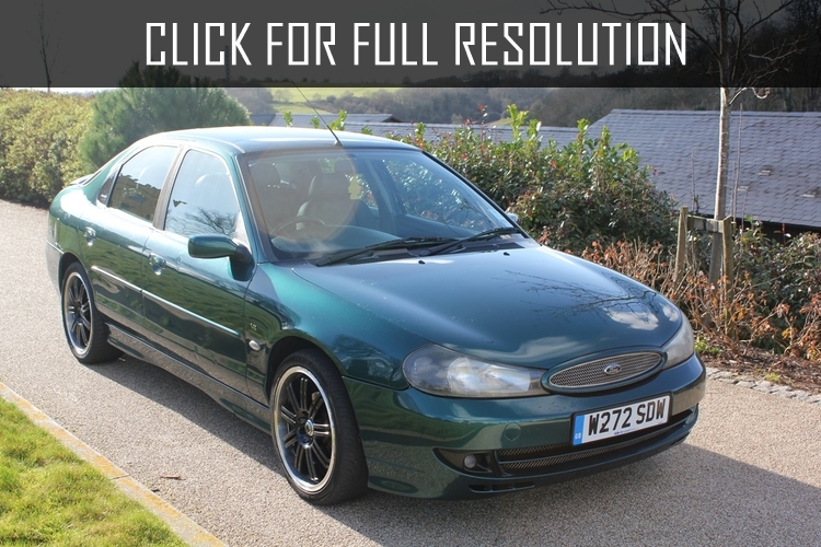 Ford Mondeo St24
