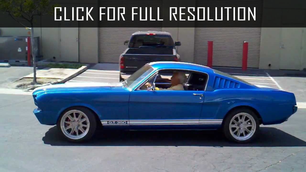 Ford Mustang 427