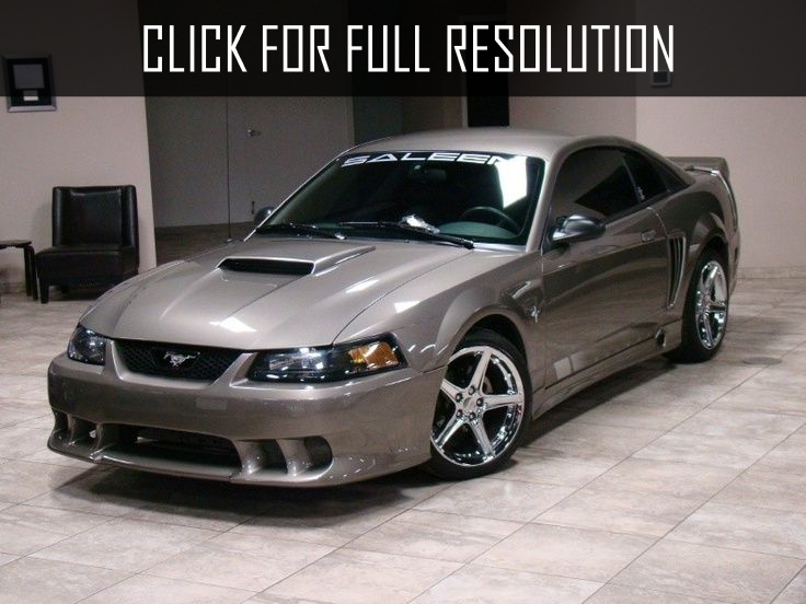 Ford Mustang Saleen