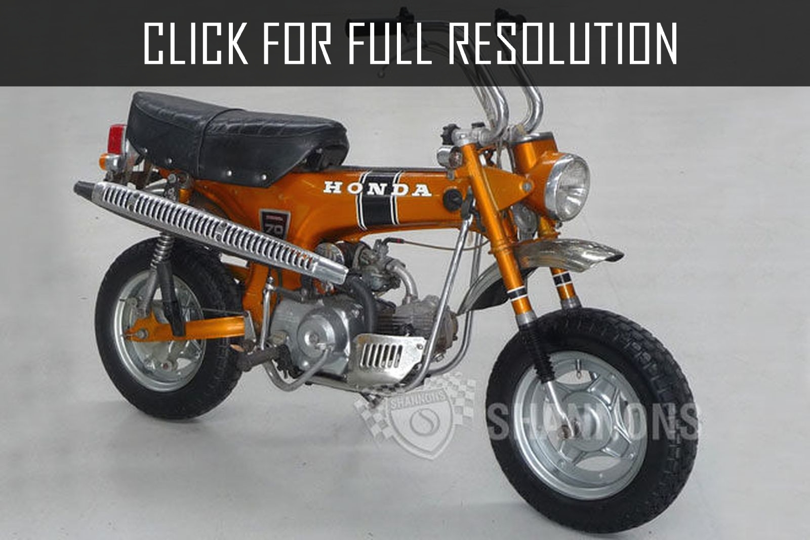 Honda Dax St70