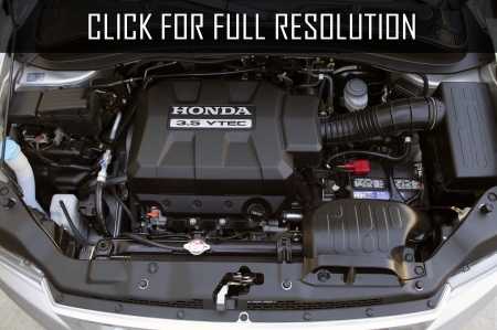 Honda Ridgeline V8