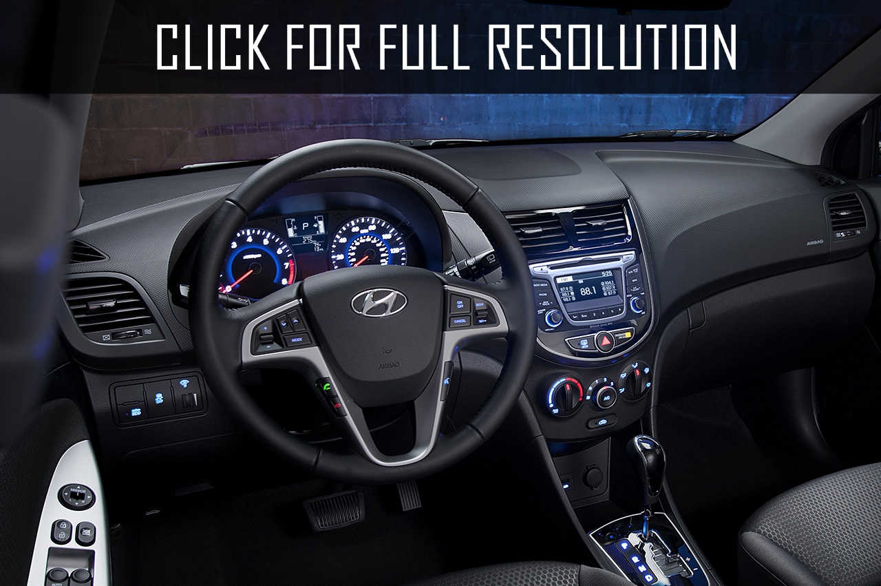 Hyundai Accent Hatchback 2016