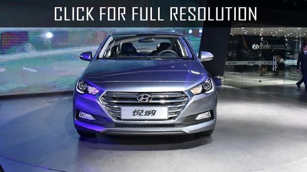 Hyundai Verna Facelift 2016