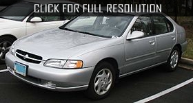 Nissan Altima 1998