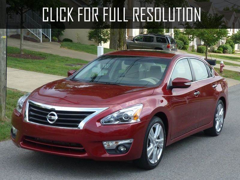 Nissan Altima Red