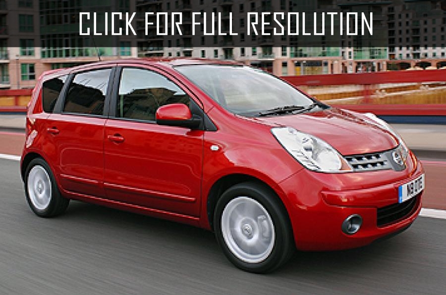 Nissan Note Red