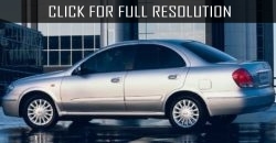 Nissan Sunny 2004