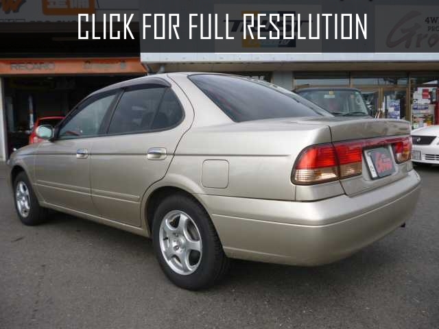 Nissan Sunny 2004