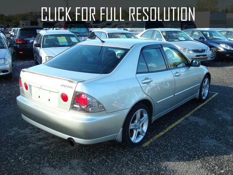 Toyota Altezza 2002