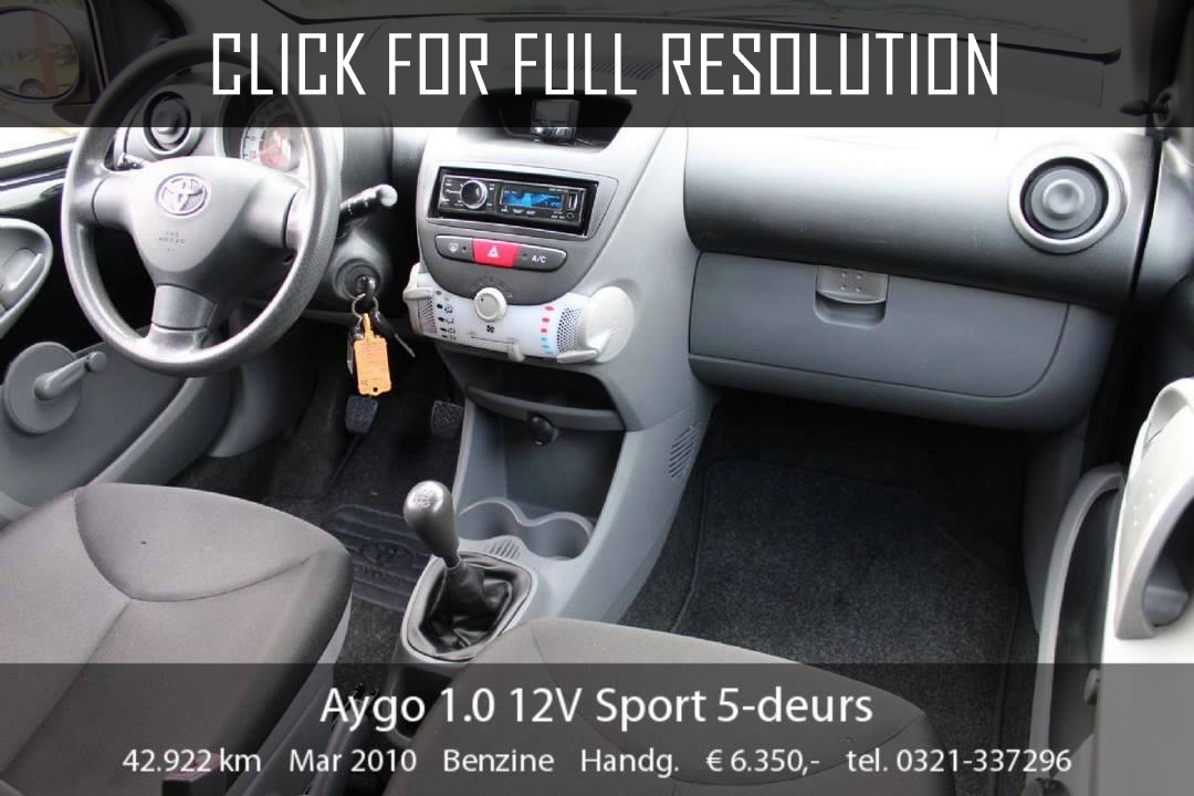 Toyota Aygo 1.0 12v