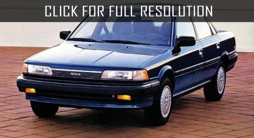Toyota Camry 1990
