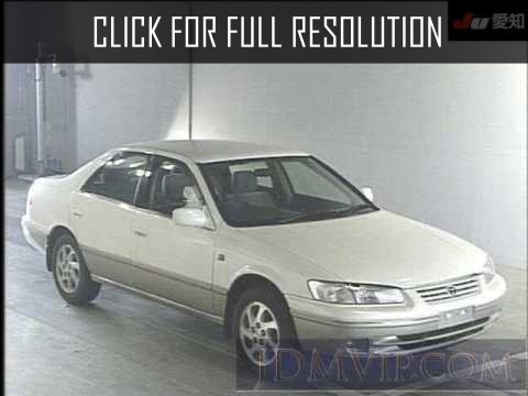 Toyota Camry 4wd