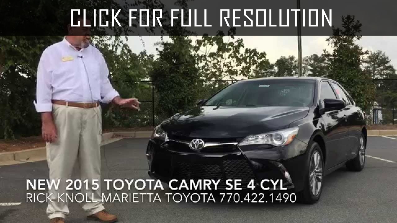 Toyota Camry Black 2015
