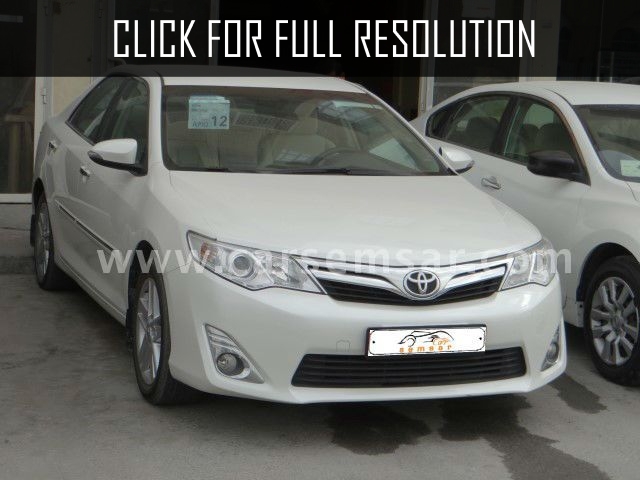 Toyota Camry Glx 2015