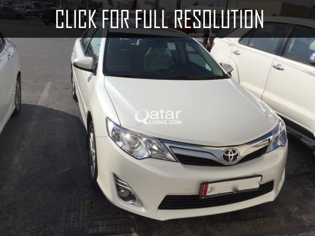 Toyota Camry Glx 2015