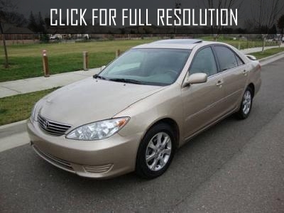 Toyota Camry Gold