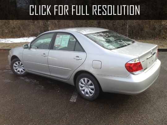 Toyota Camry Le 2005