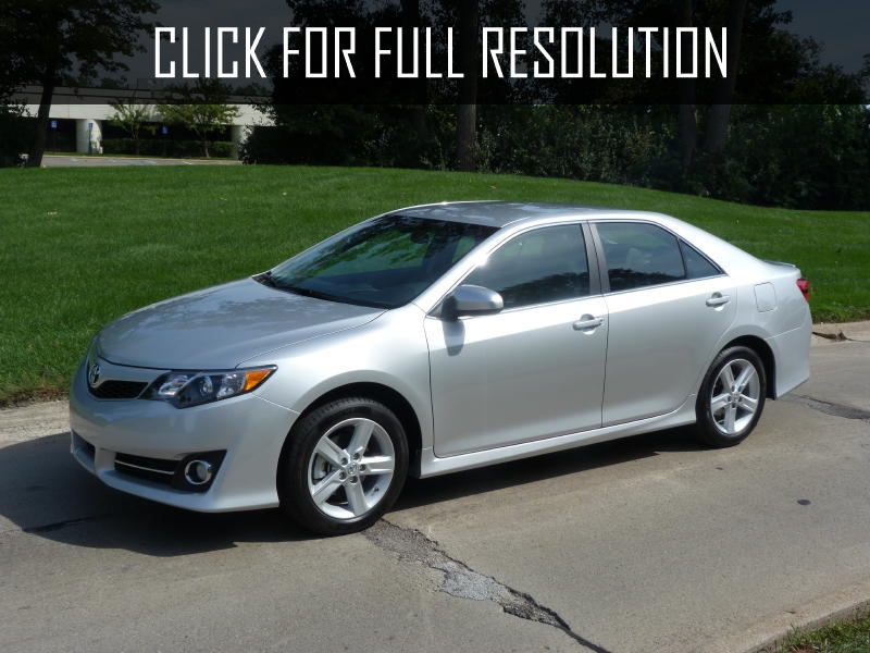 Toyota Camry Le 2012