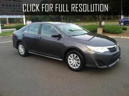 Toyota Camry Le 2012