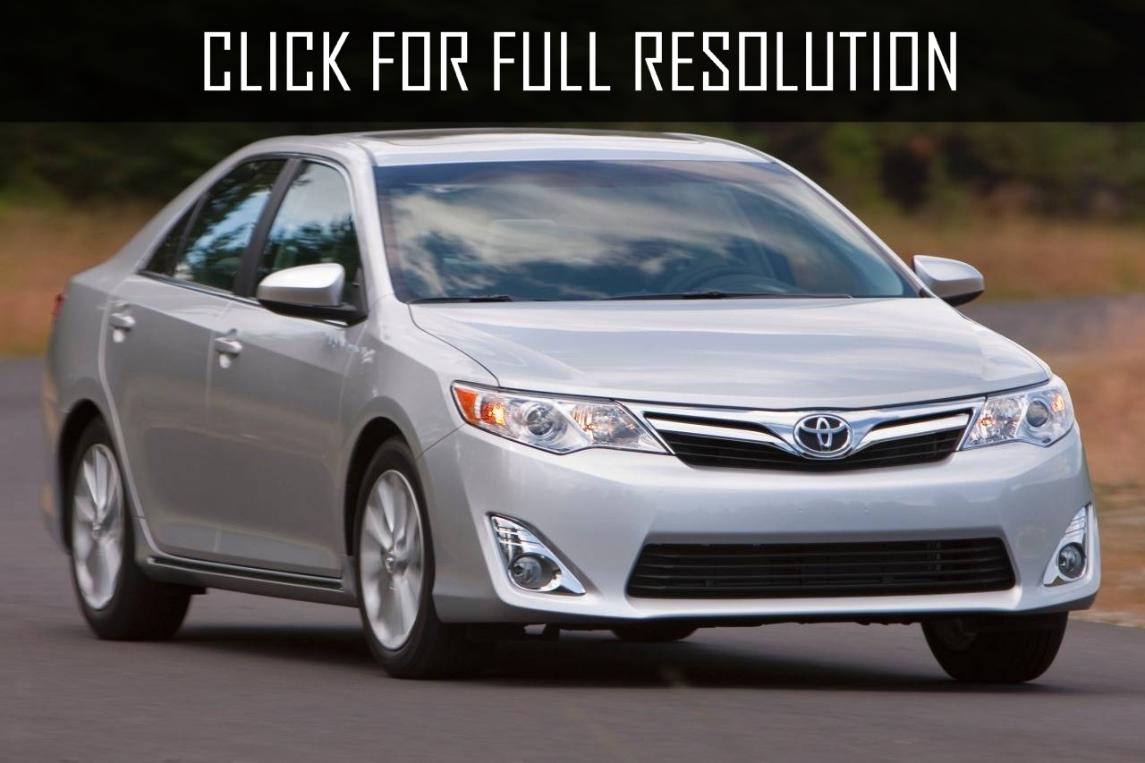 Toyota Camry Le 2013