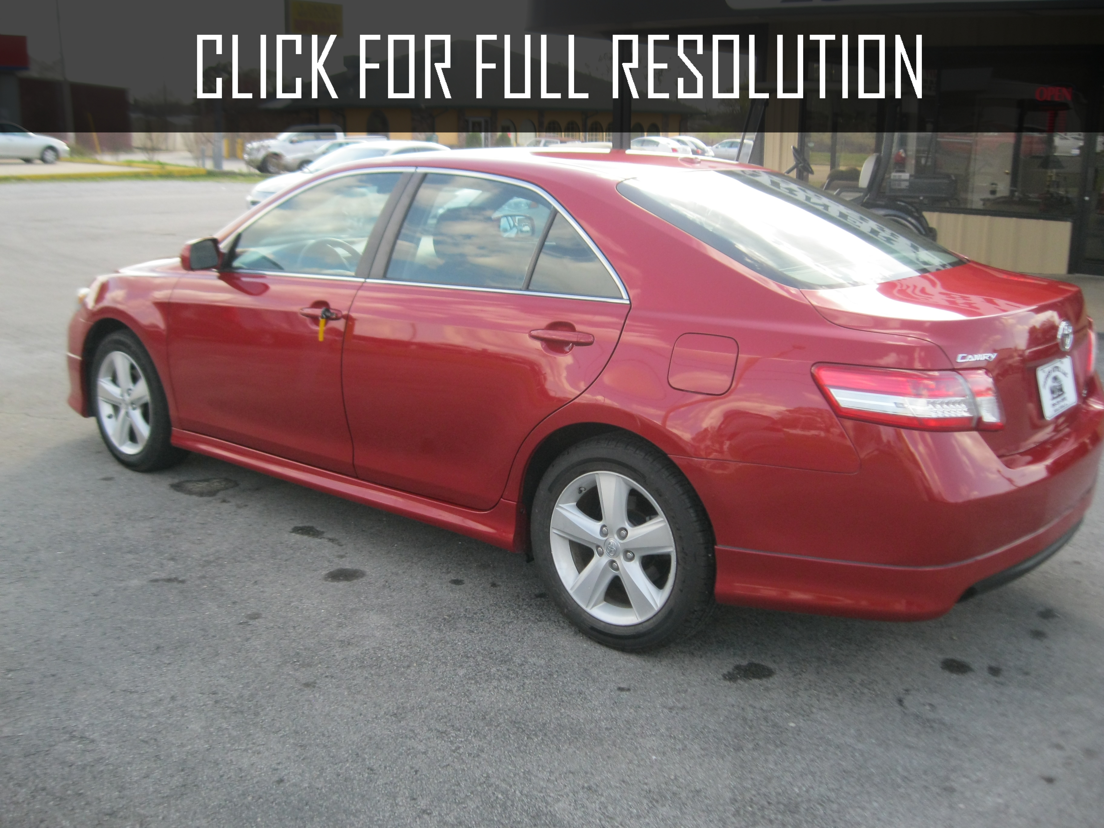 Toyota Camry Red