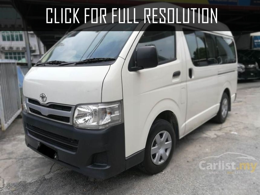 Toyota Hiace Van 2013
