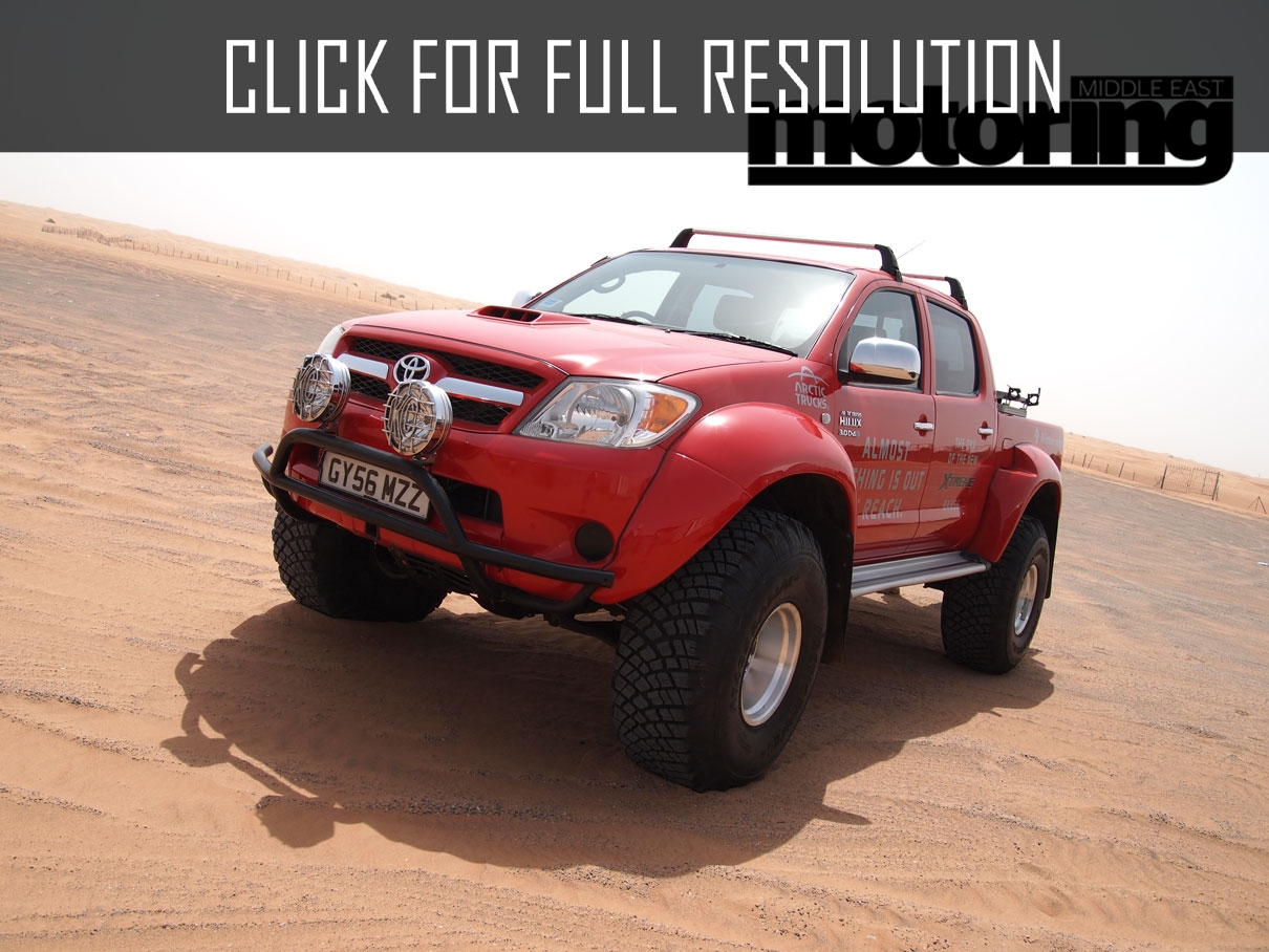 Toyota Hilux At38