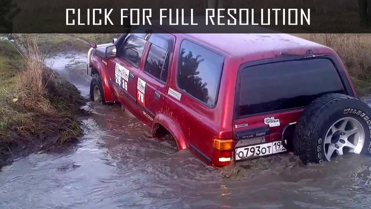 Toyota Hilux Surf 2015