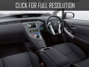 Toyota Prius 7 Seater