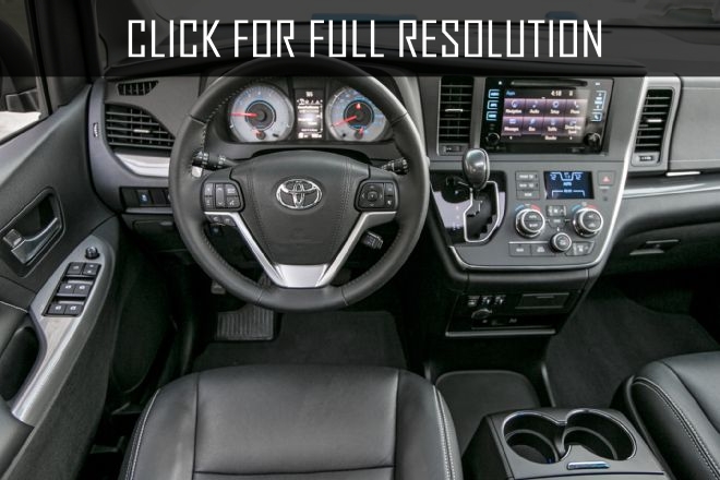 Toyota Sienna Se 2015
