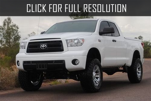 Toyota Tundra 4 Door - amazing photo gallery, some information and