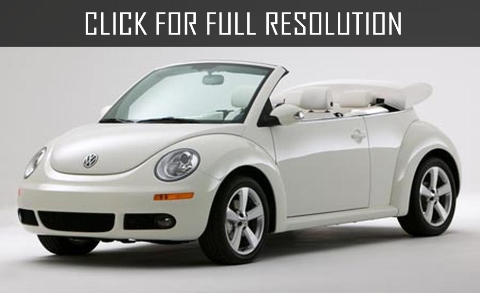 Volkswagen Beetle White Convertible