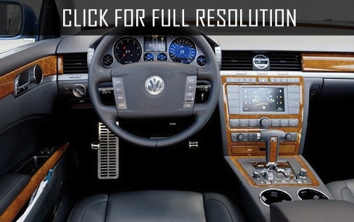 Volkswagen Luxury Car