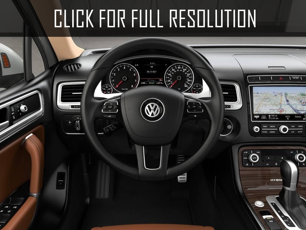 Volkswagen Touareg Hybrid 2015